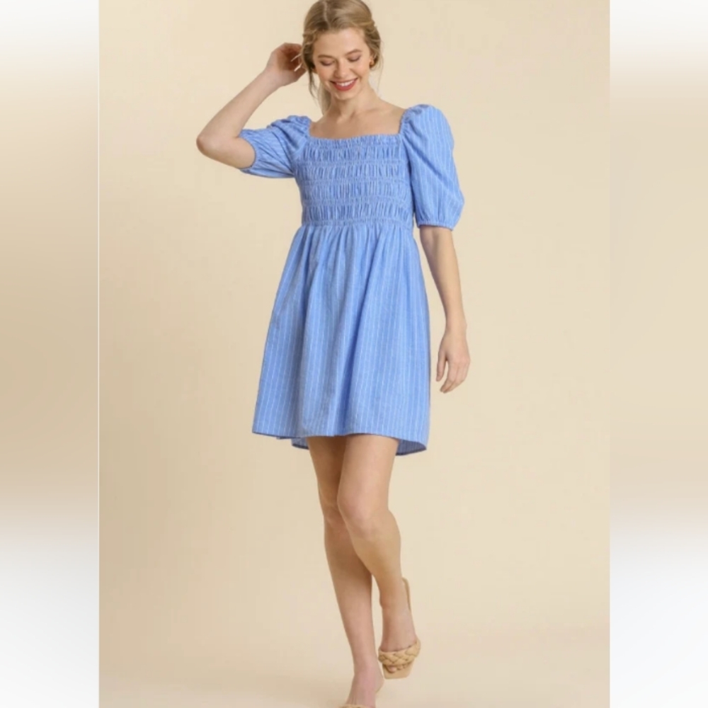 Umgee dress puff sleeves size S